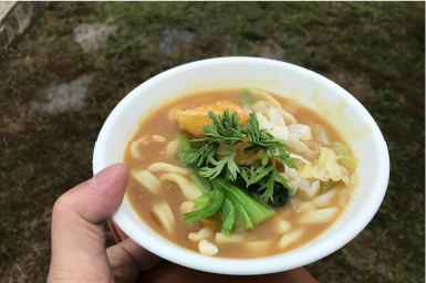 リユース食器を使った料理